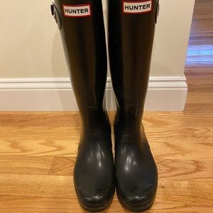 Hunter boots size 9 in great condition!!